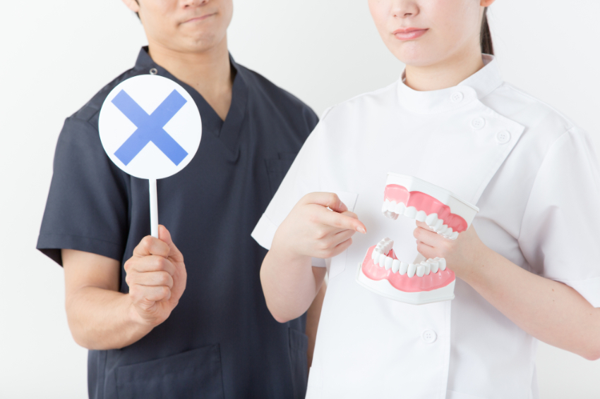 歯周病の外科治療を受けられない人を伝える歯科医師たち